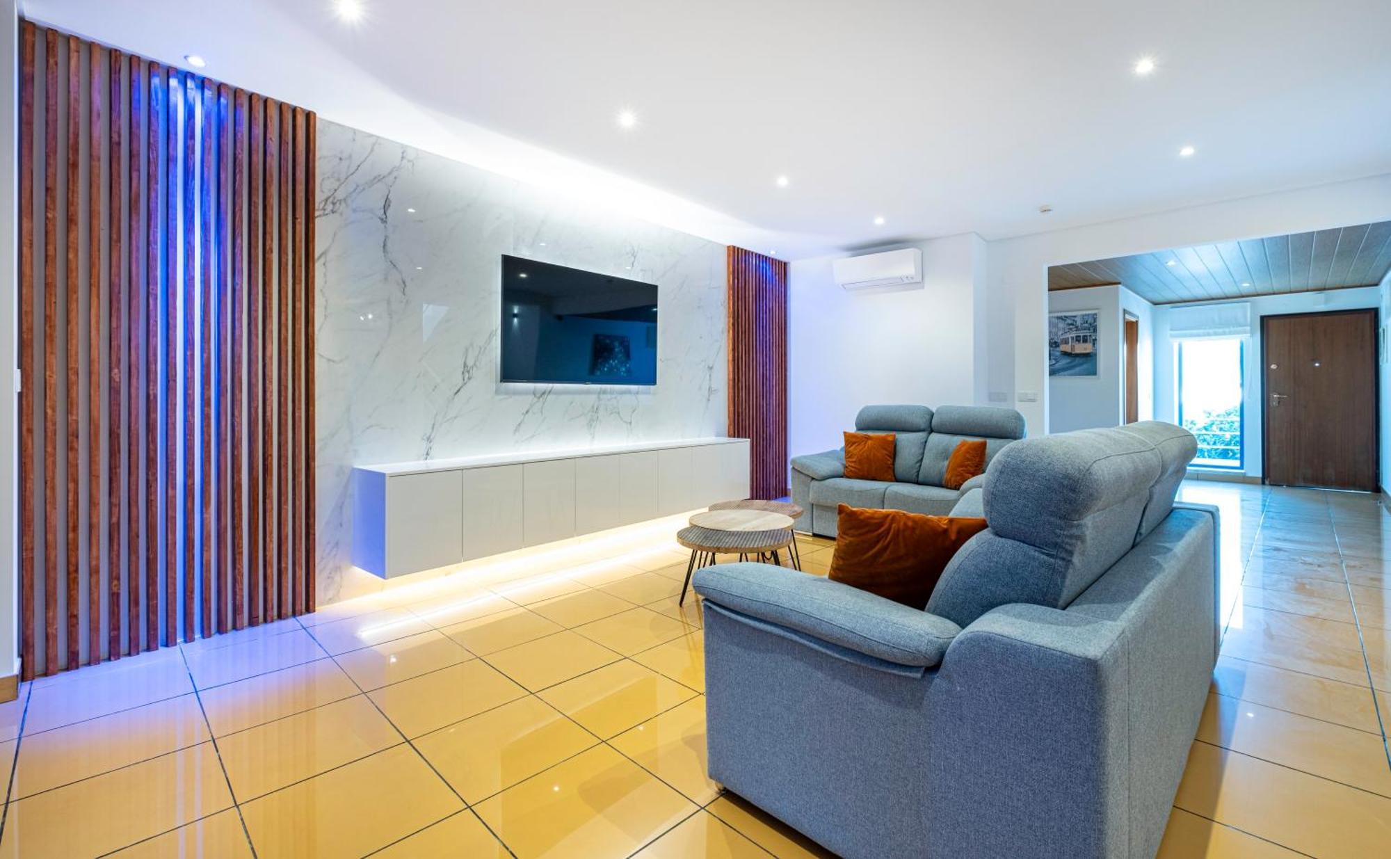 Penthouse 160Sqm Wide Terraces Pool View & Private Hot Tub & Parking Apartment อัลบูเฟรา ภายนอก รูปภาพ